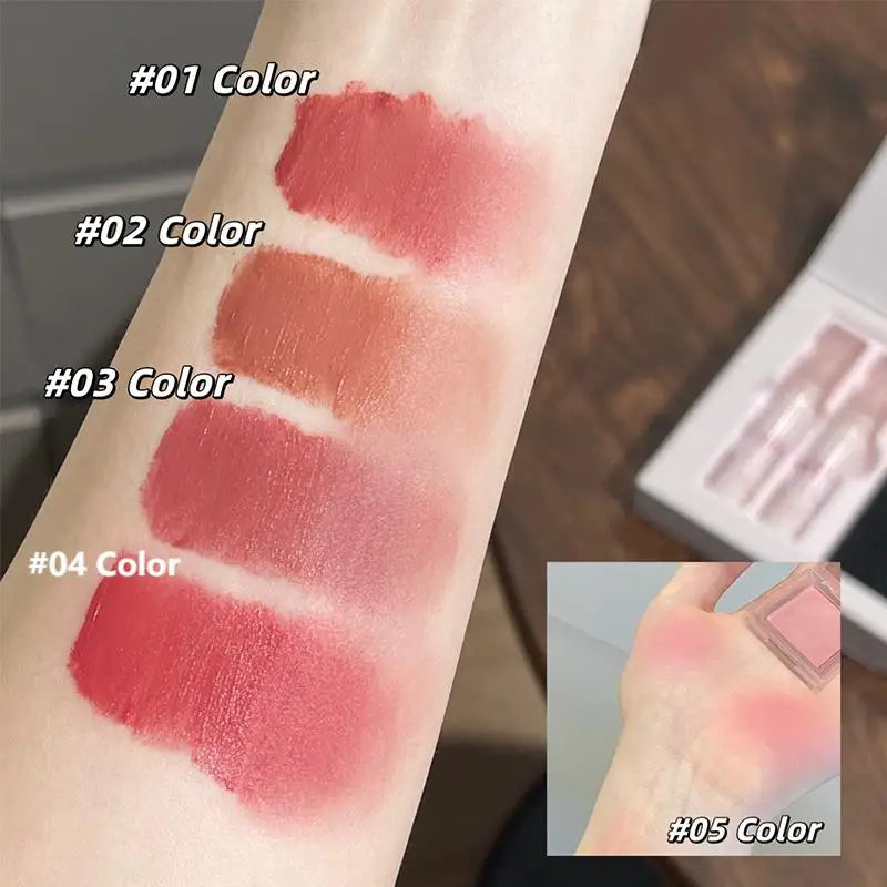 Art Value Butterfly Dance Color Box Four Lip Glaze Blush Set Halskette Lip Mud Blush Set