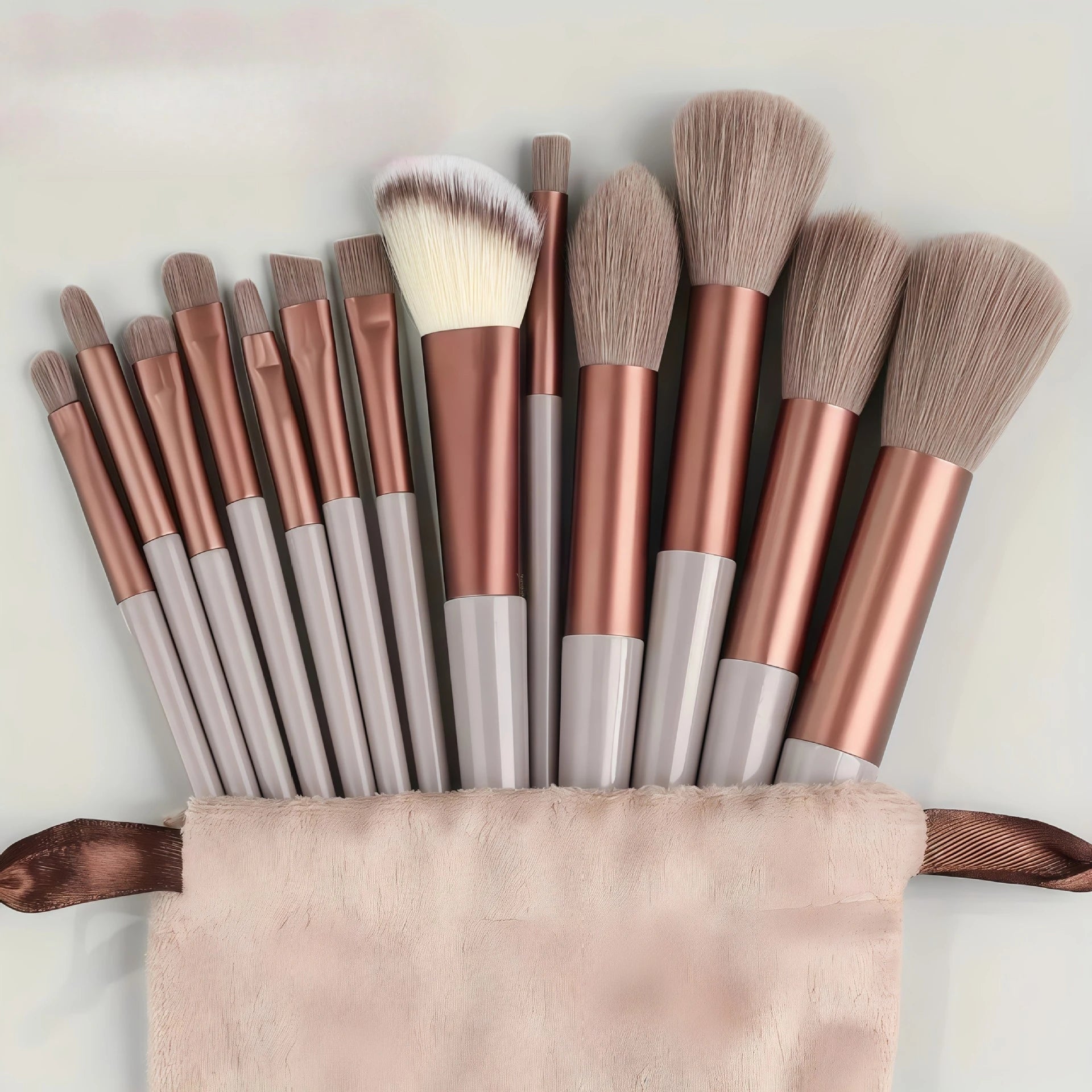 13PCS Make-Up Pinsel Set Lidschatten Foundation Frauen Kosmetische Pulver Erröten Blending Schönheit Bilden Werkzeug