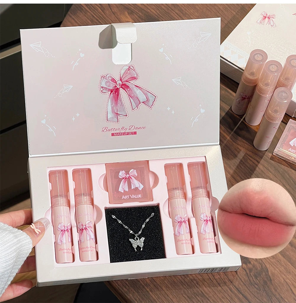 Art Value Butterfly Dance Color Box Four Lip Glaze Blush Set Halskette Lip Mud Blush Set